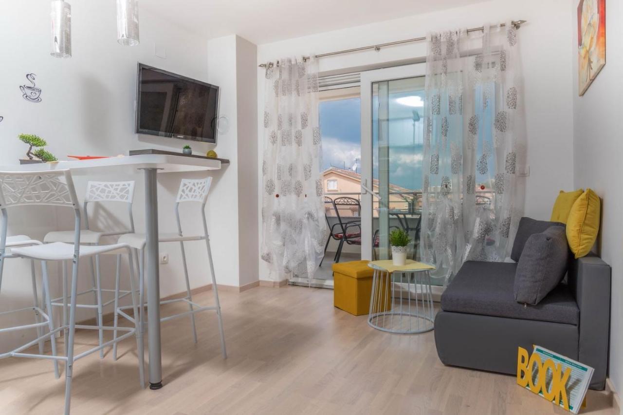 Michelle Apartment Crikvenica Luaran gambar