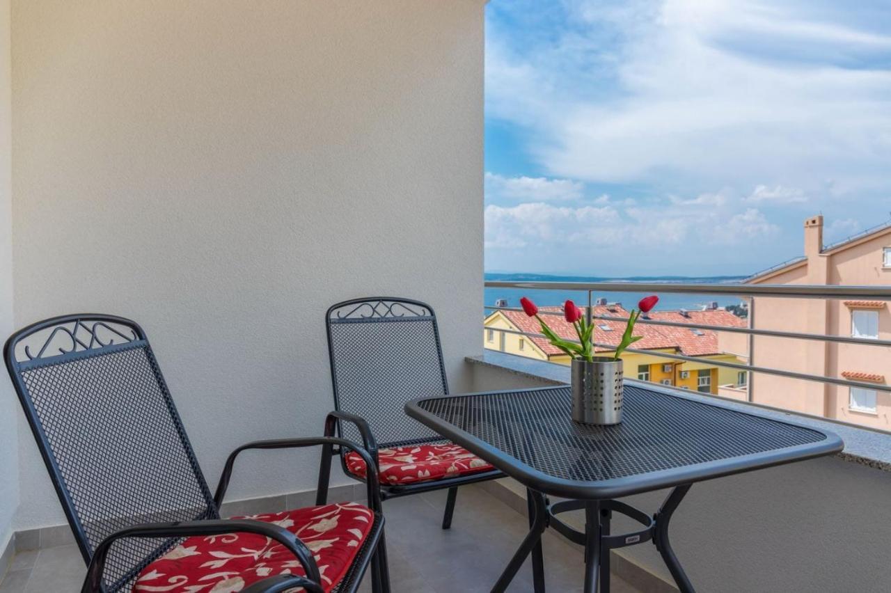 Michelle Apartment Crikvenica Luaran gambar