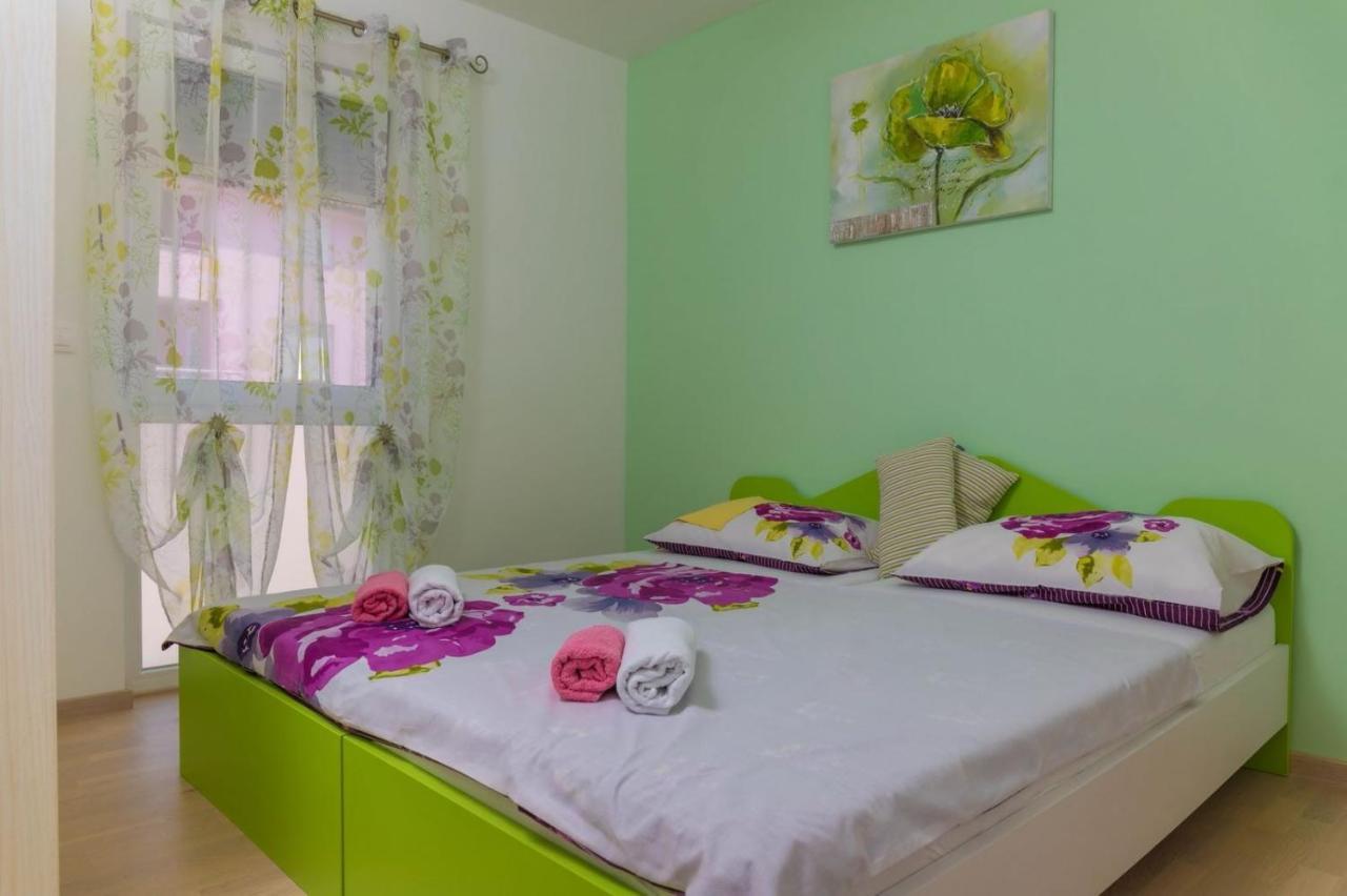 Michelle Apartment Crikvenica Luaran gambar